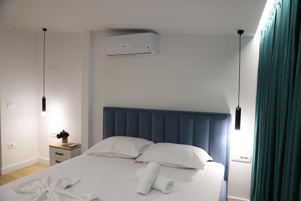 Come&Recome Tirana Apartments Exterior photo