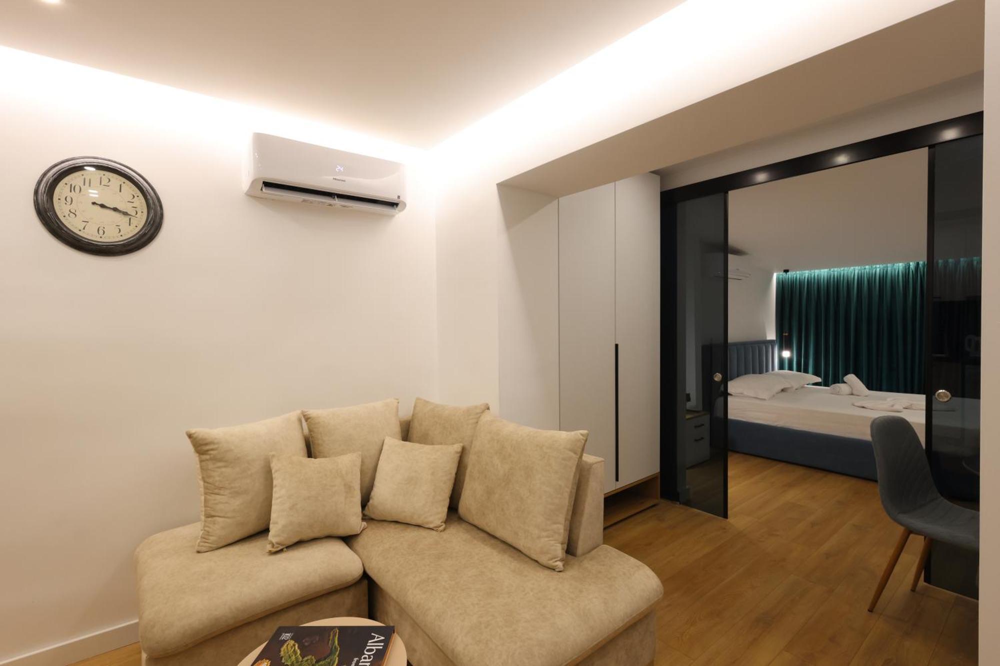 Come&Recome Tirana Apartments Exterior photo